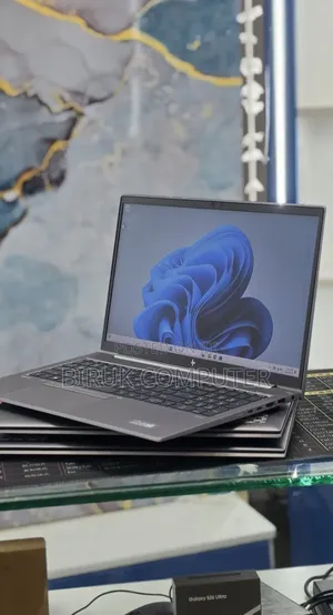New Laptop HP ZBook Fury 15 G8 16GB Intel Core i5 SSD 512GB