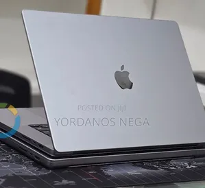 New Laptop Apple MacBook Pro 2021 M1 32GB Apple M1 Pro SSD 512GB