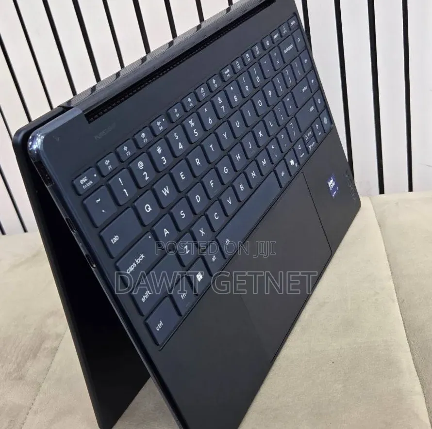 New Laptop Lenovo ThinkPad Yoga 32GB Intel Core Ultra 7 SSD 1T
