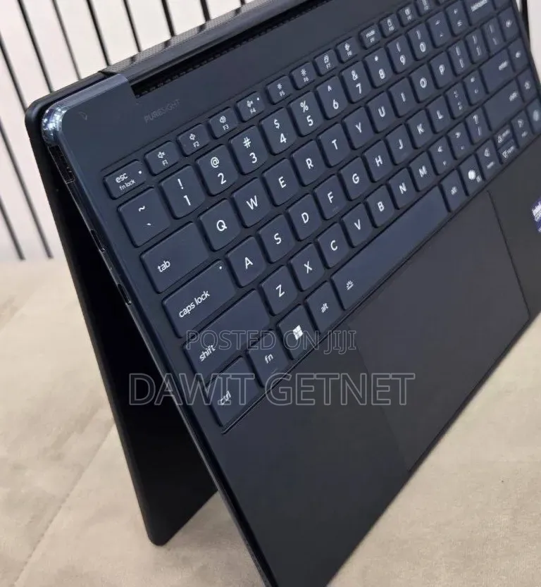New Laptop Lenovo ThinkPad Yoga 32GB Intel Core Ultra 7 SSD 1T