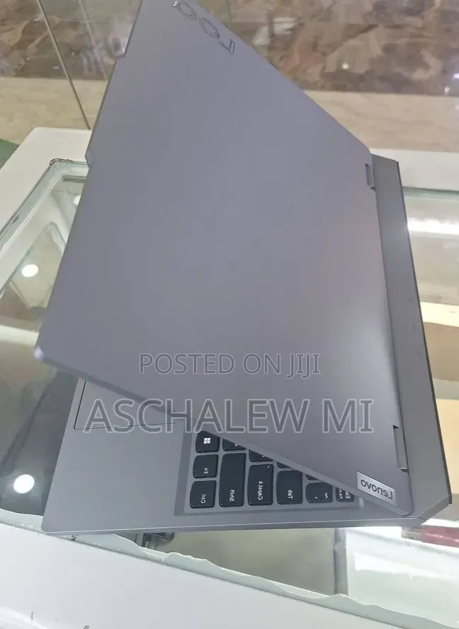 New Laptop Lenovo LOQ 15AHP10 16GB AMD Ryzen 5 SSD 512GB