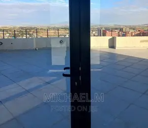 3bdrm Apartment in Soresa, Bole for sale