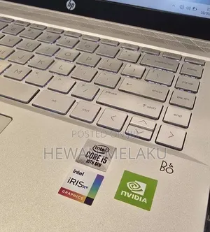 New Laptop HP Pavilion 14 8GB Intel Core i5 SSD 512GB