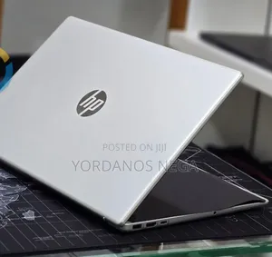 New Laptop HP Stream Notebook 8GB AMD Ryzen 5 SSD 512GB