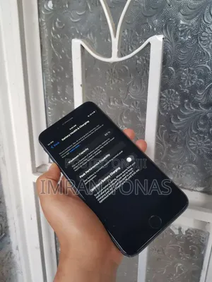 Apple iPhone 8 Plus 64 GB Black