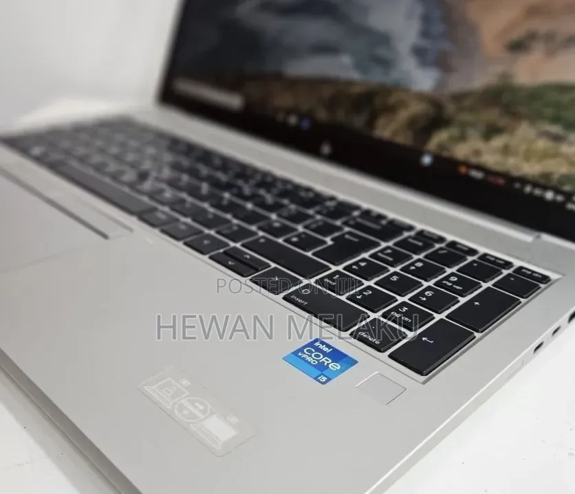 New Laptop HP EliteBook 850 G8 16GB Intel Core i7 SSD 512GB