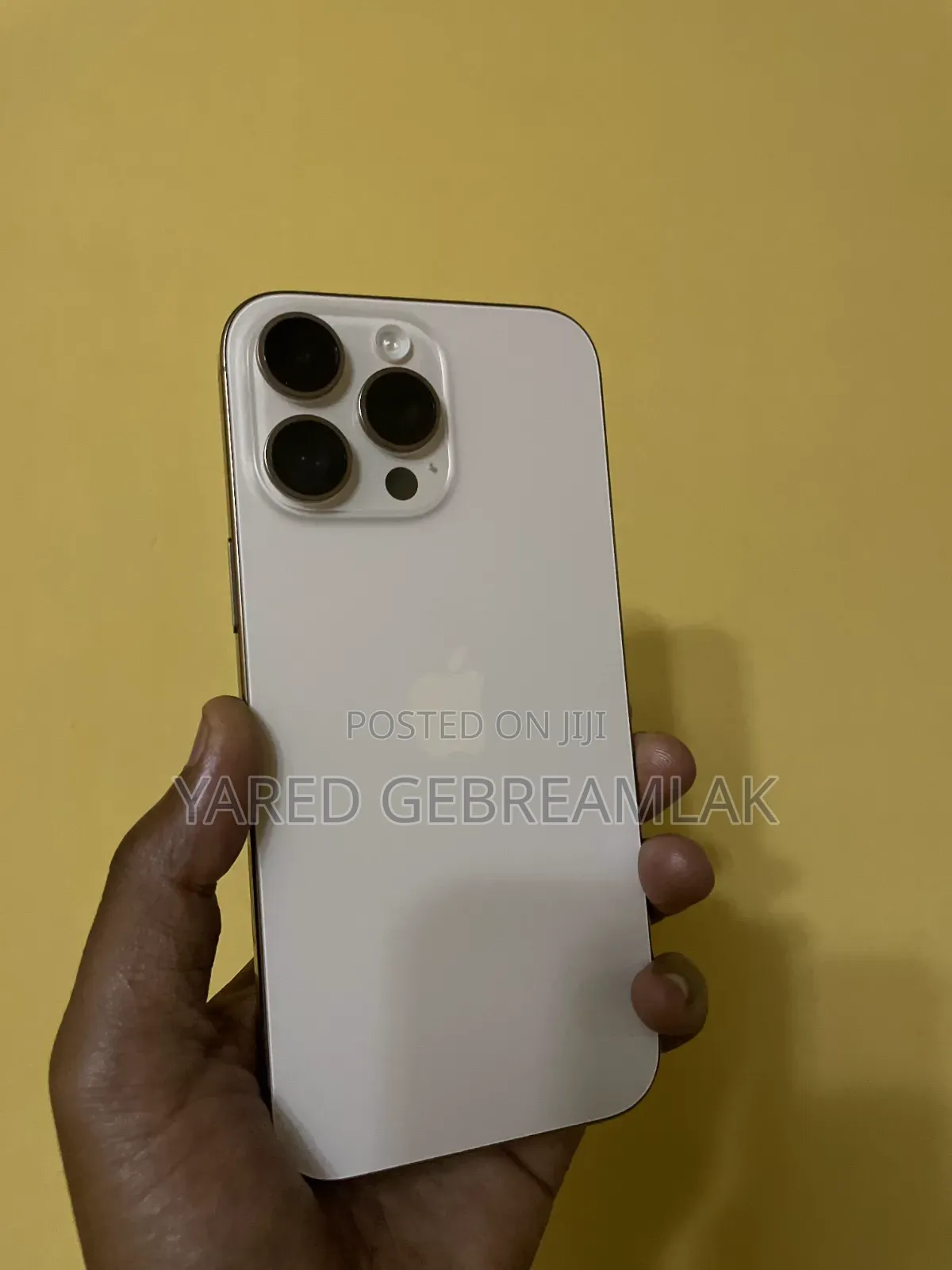 Apple iPhone 16 Pro Max 256 GB Gold