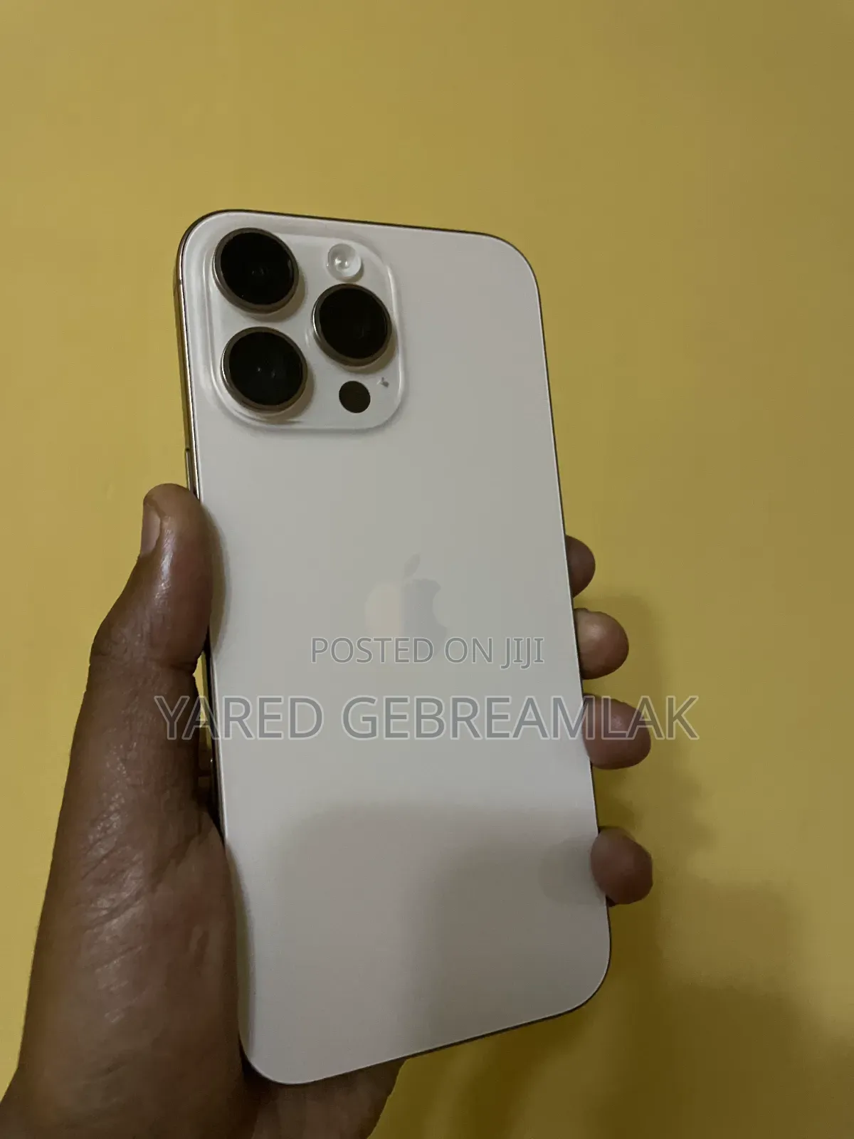 Apple iPhone 16 Pro Max 256 GB Gold