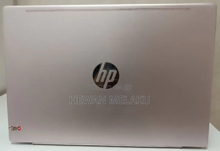 New Laptop HP Pavilion 14 8GB Intel Core i5 SSD 512GB