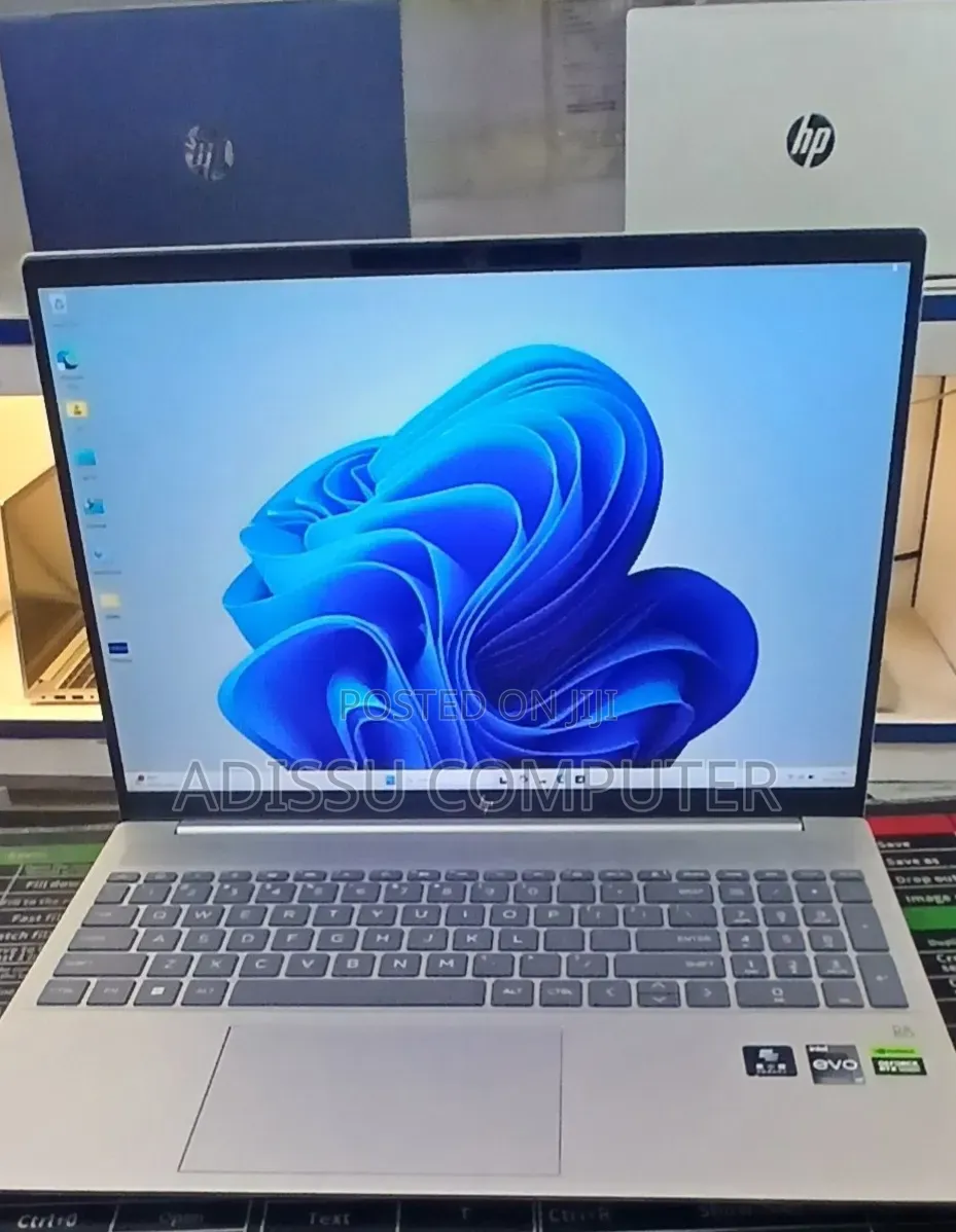 New Laptop HP Pavilion 14 16GB Intel Core i7 SSD 1T