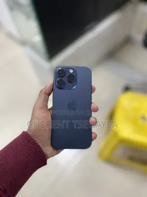 Apple iPhone 15 Pro 256 GB Blue