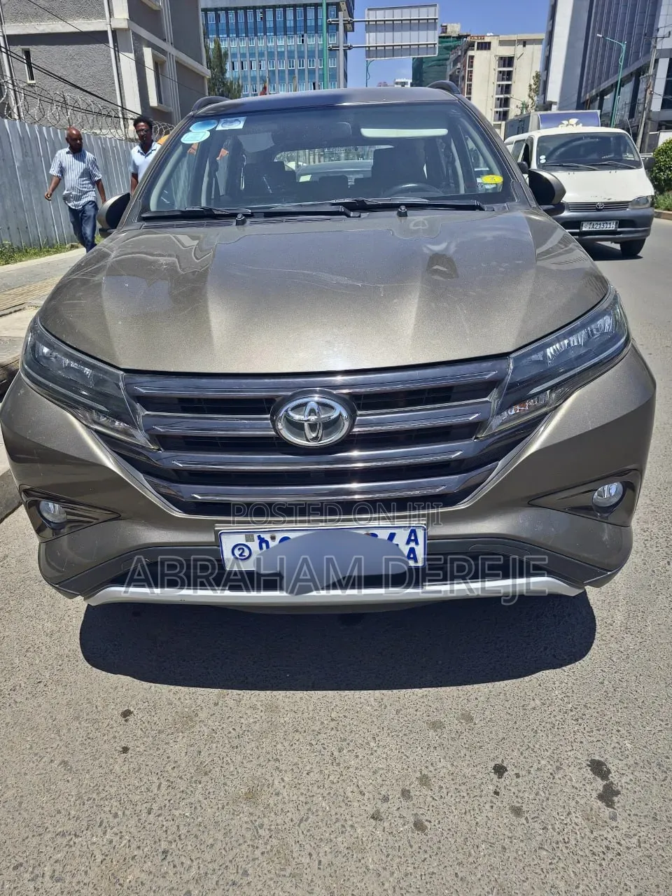 Toyota Rush 2021 Gold
