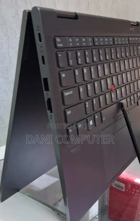 New Laptop Lenovo ThinkPad X1 Yoga 32GB Intel Core i7 SSD 512GB