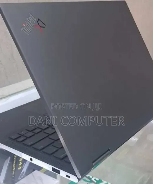 New Laptop Lenovo ThinkPad X1 Yoga 32GB Intel Core i7 SSD 512GB