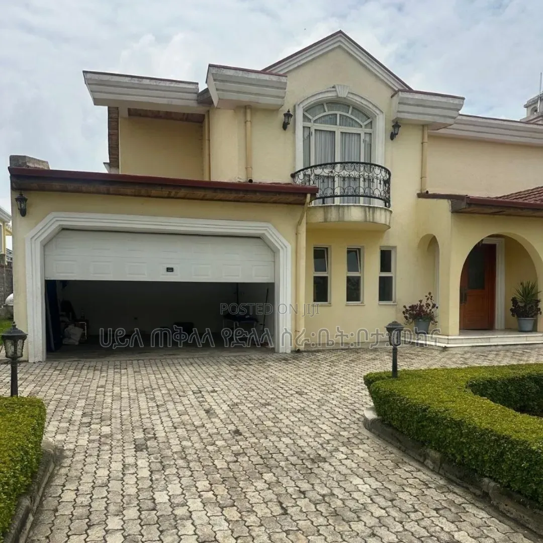 Furnished 6bdrm Townhouse/Terrace for sale