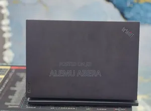 New Laptop Lenovo ThinkPad T14s Gen 2 32GB Intel Core i7 SSD 512GB