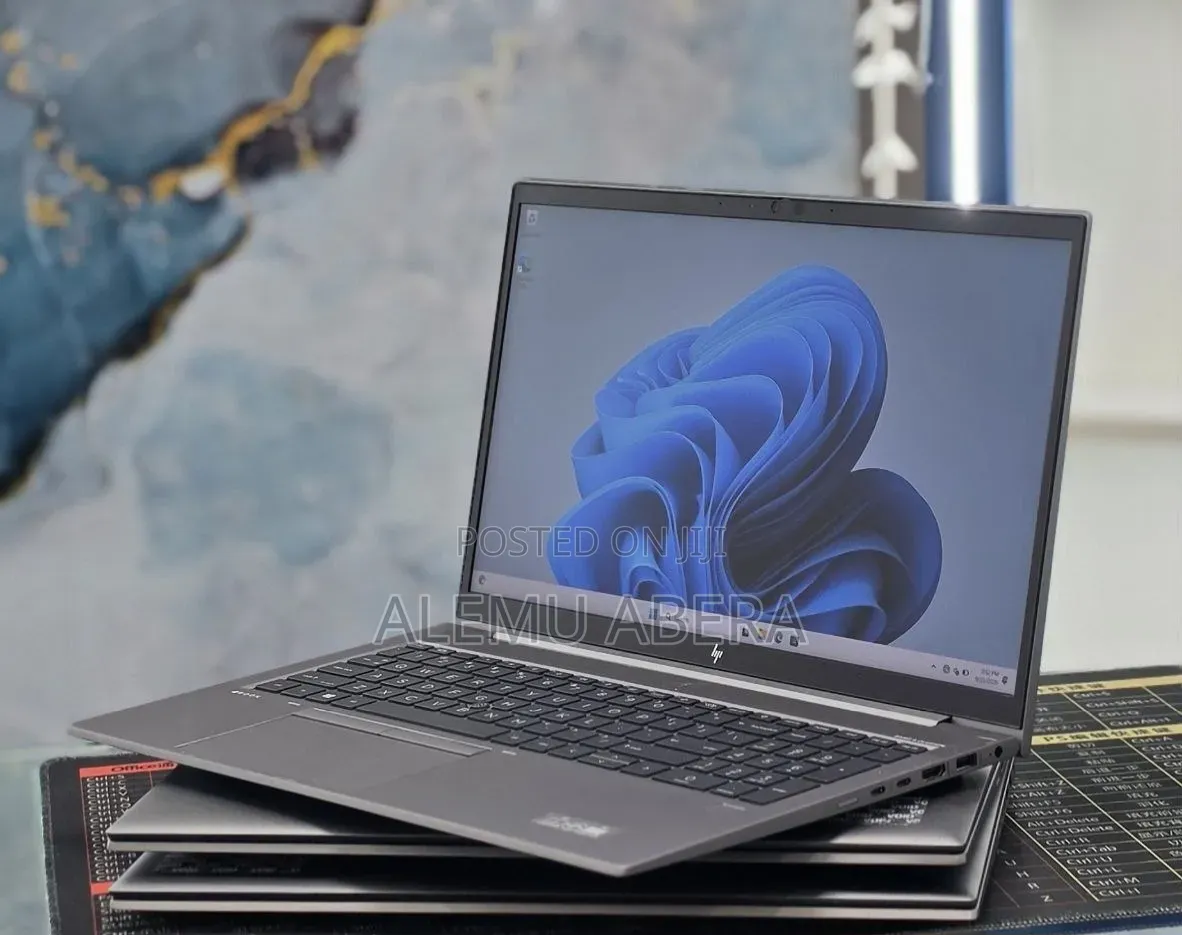 New Laptop HP ZBook 15 G6 16GB Intel Core i5 SSD 512GB