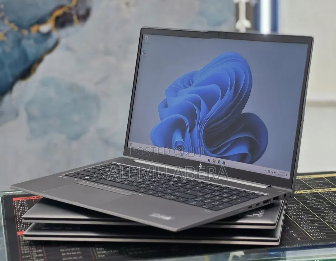 New Laptop HP ZBook 15 G6 16GB Intel Core i5 SSD 512GB