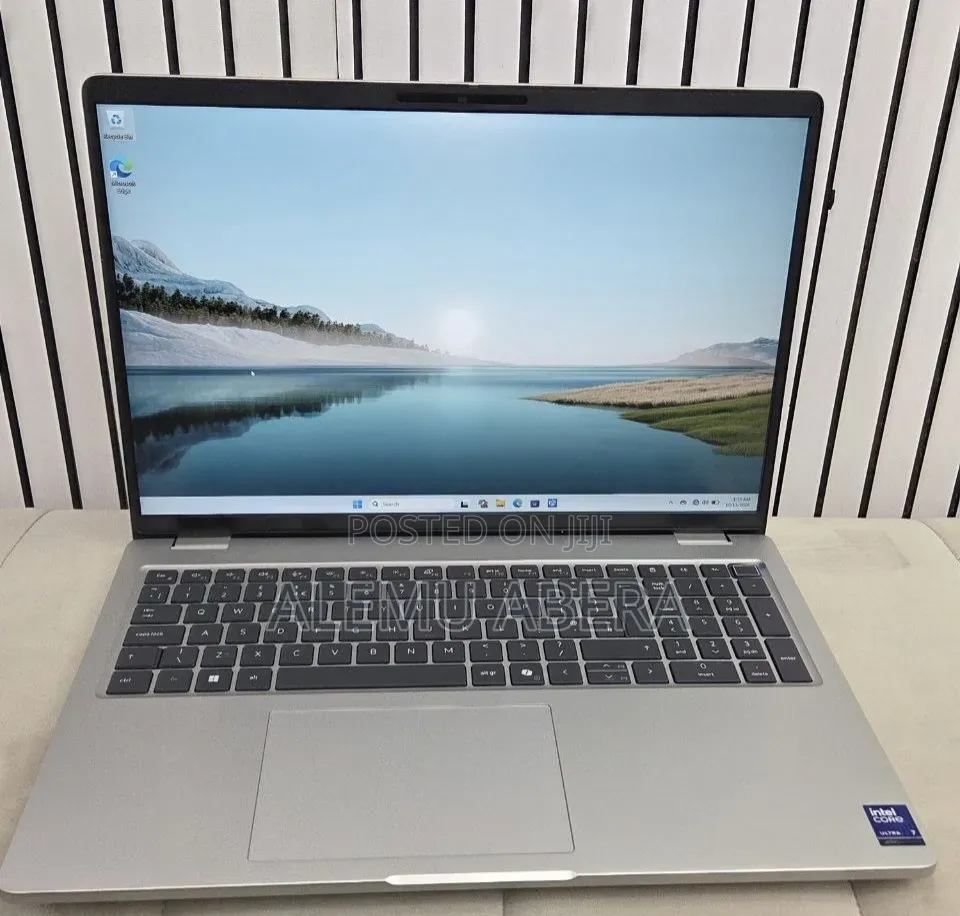 New Laptop Dell Pro 16 16GB Intel Core Ultra 7 SSD 512GB