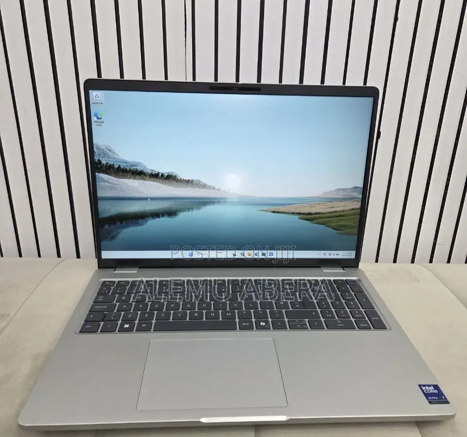 New Laptop Dell Pro 16 16GB Intel Core Ultra 7 SSD 512GB