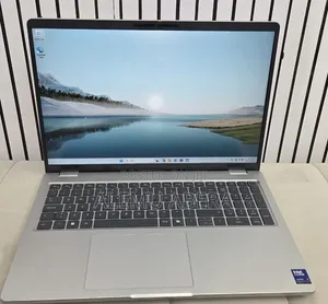 New Laptop Dell Pro 16 16GB Intel Core Ultra 7 SSD 512GB