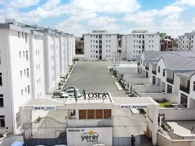 Furnished 3bdrm Apartment in Hossea Real State, Yeka for sale