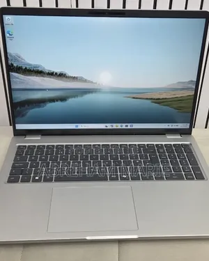 New Laptop Dell Pro 16 16GB Intel Core Ultra 7 SSD 512GB