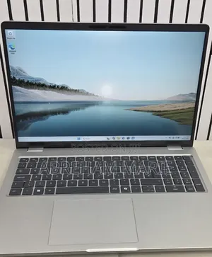 New Laptop Dell Pro 16 16GB Intel Core Ultra 7 SSD 512GB