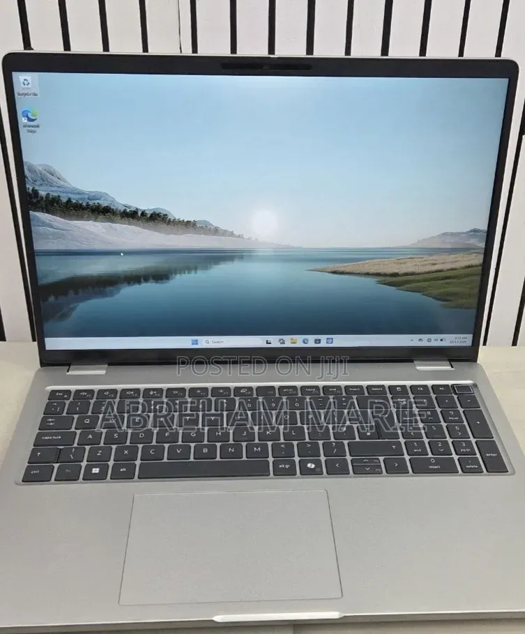 New Laptop Dell Pro 16 16GB Intel Core Ultra 7 SSD 512GB