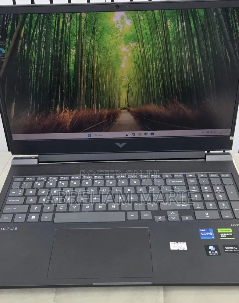 New Laptop HP Victus 16 16GB Intel Core i7 SSD 512GB