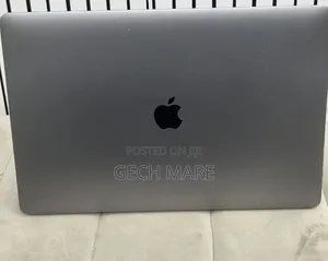New Laptop Apple MacBook Pro 2019 16GB Intel Core i9 SSD 512GB