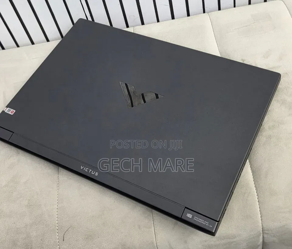 New Laptop HP Victus 15 16GB Intel Core i7 SSD 512GB