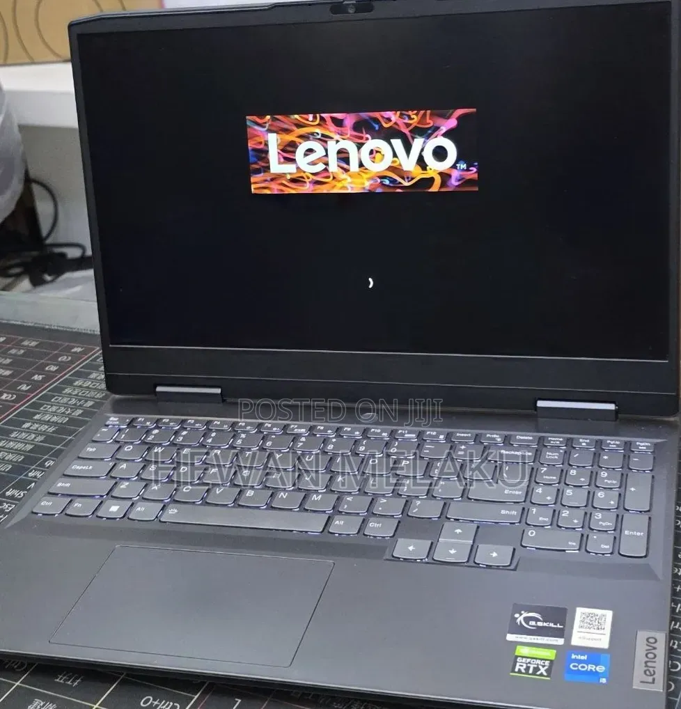 New Laptop Lenovo 16GB Intel Core i5 SSD 512GB