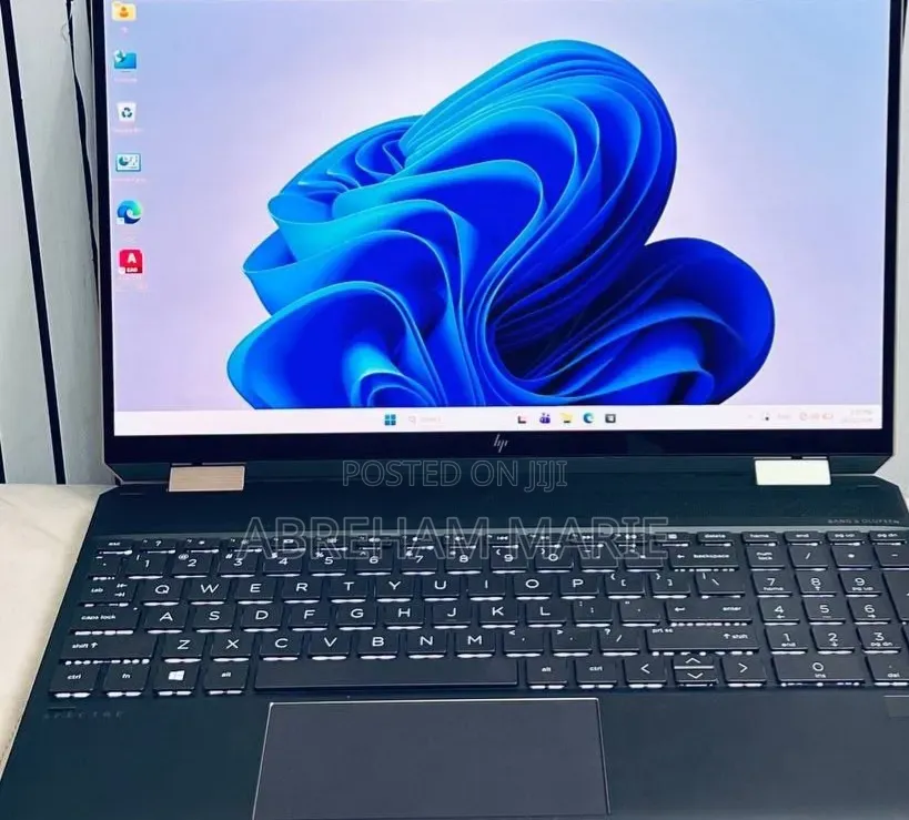 New Laptop HP Spectre 16GB Intel Core i7 SSD 1T