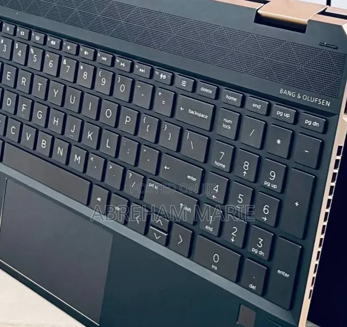 New Laptop HP Spectre 16GB Intel Core i7 SSD 1T