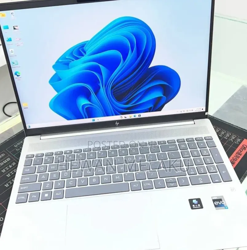 New Laptop HP Pavilion 15 16GB Intel Core i7 SSD 1T