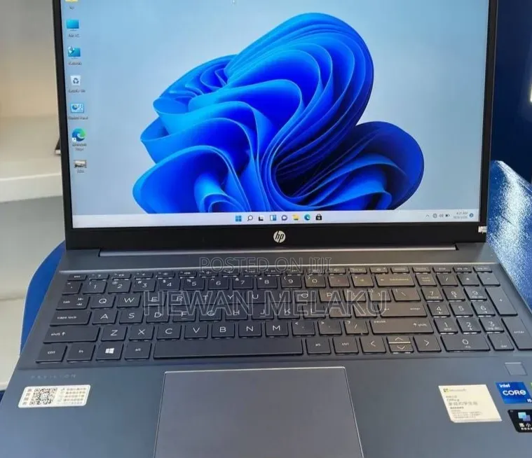 New Laptop HP Pavilion 15 16GB Intel Core i5 SSD 512GB