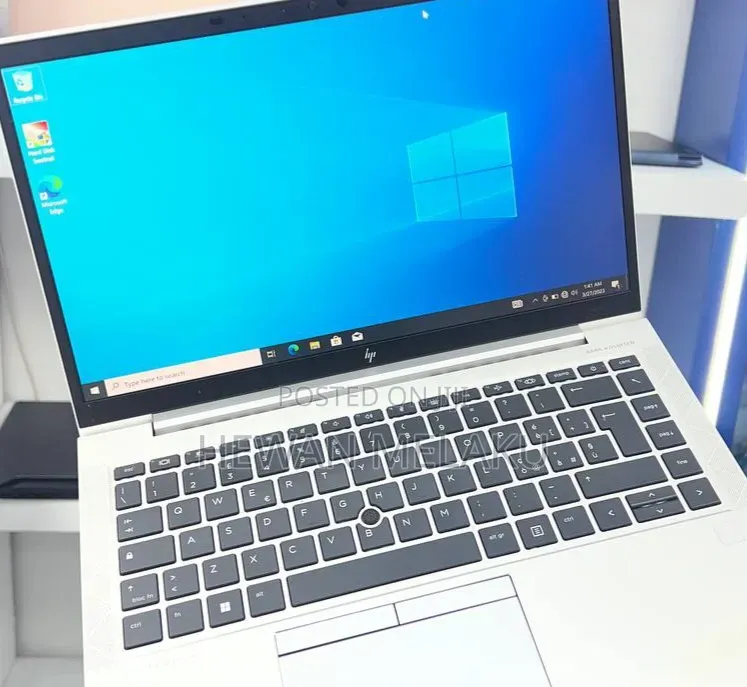 New Laptop HP EliteBook 845 G8 16GB AMD Ryzen 5 SSD 512GB