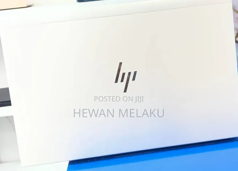 New Laptop HP EliteBook 845 G8 16GB AMD Ryzen 5 SSD 512GB