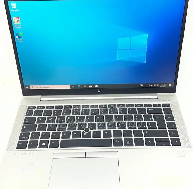 New Laptop HP EliteBook 845 G8 16GB AMD Ryzen 5 SSD 512GB