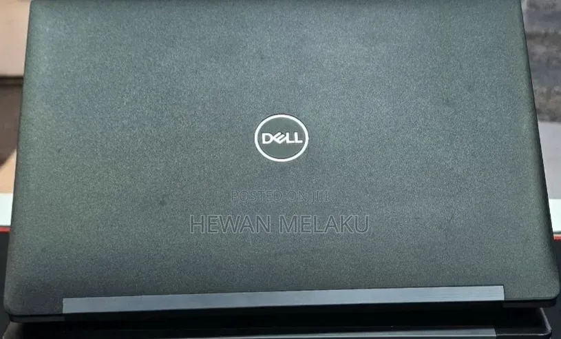 New Laptop Dell Latitude 7390 8GB Intel Core i5 SSD 256GB