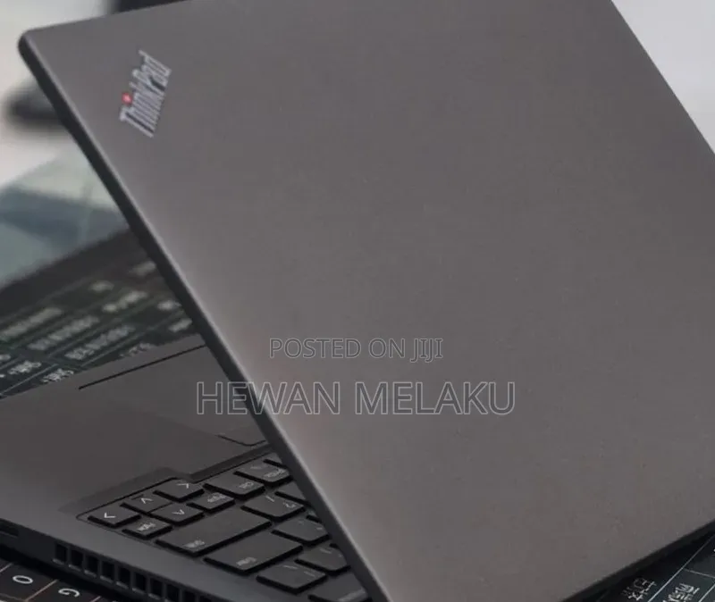 New Laptop Lenovo ThinkPad T14 16GB Intel Core i7 SSD 512GB