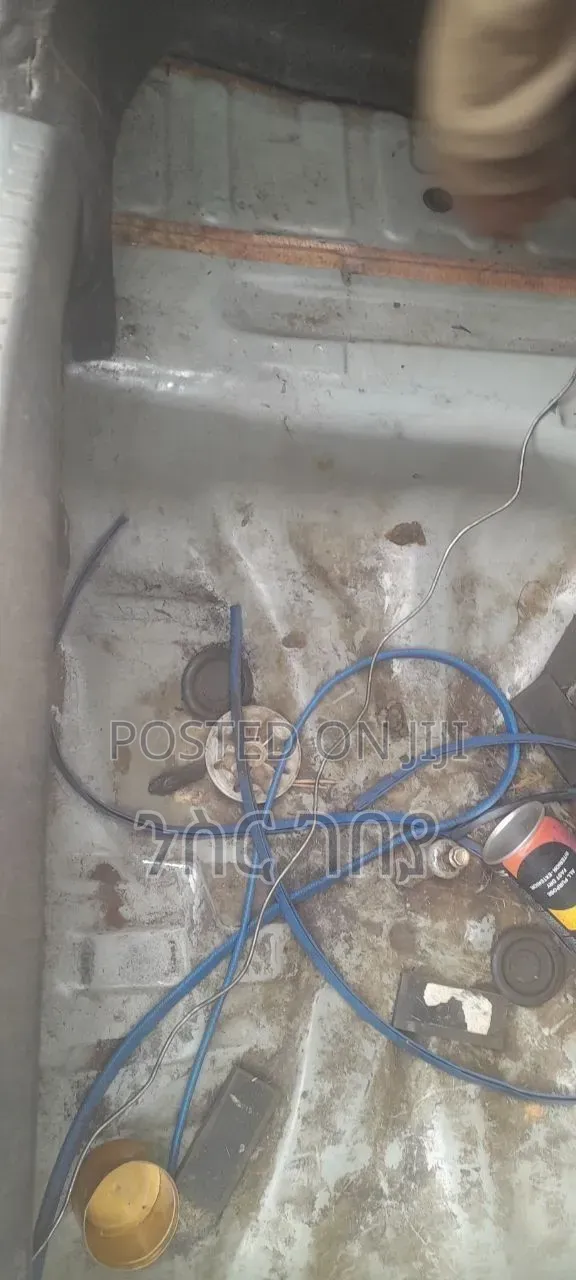 Toyota Platz 2005 Gold