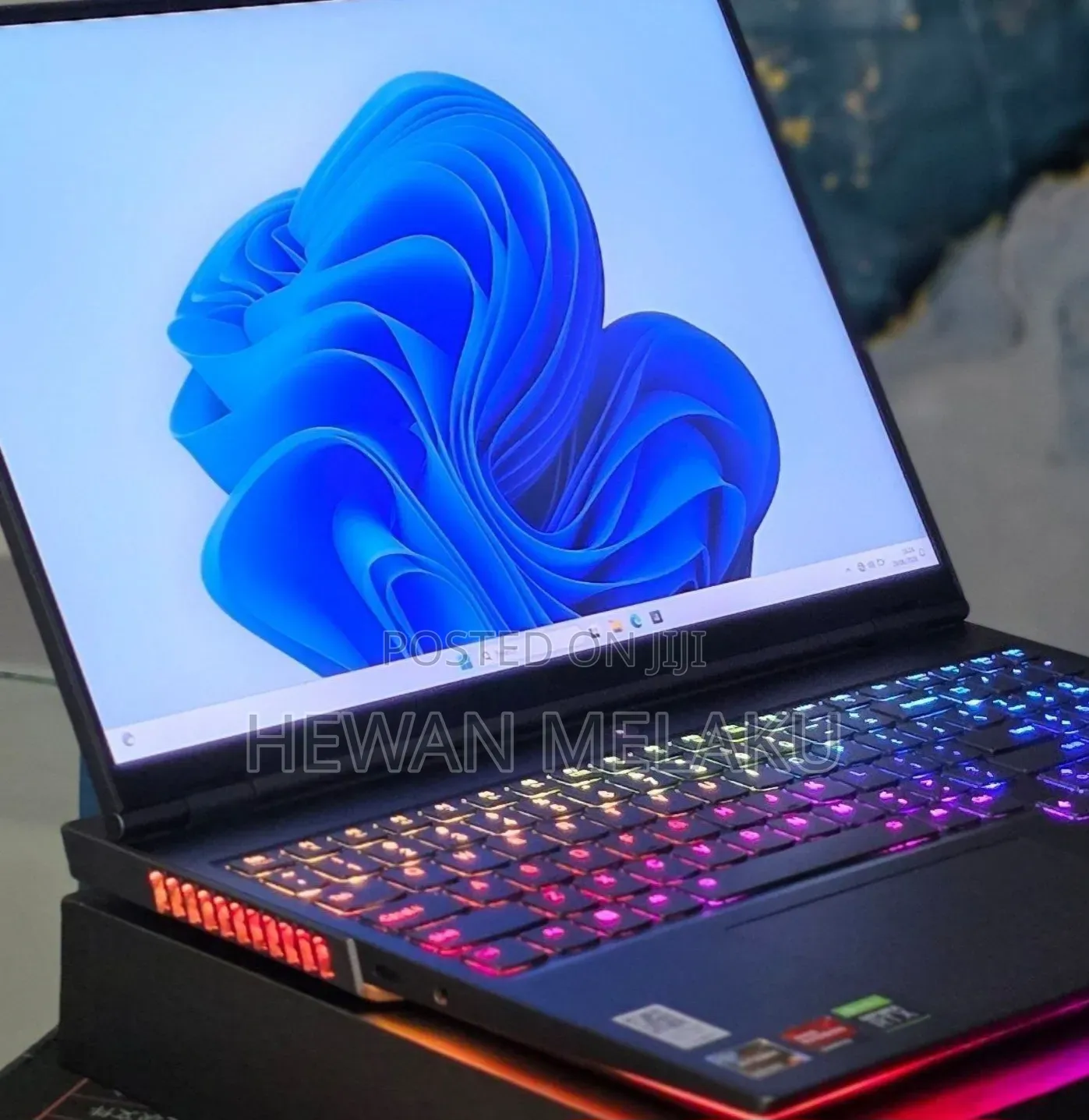 New Laptop Lenovo Legion 5 32GB AMD Ryzen 9 SSD 1T
