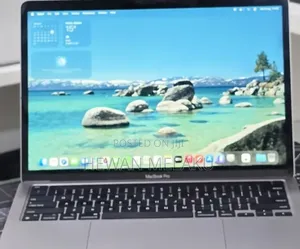 New Laptop Apple MacBook Pro 2022 M2 16GB Apple M2 SSD 256GB