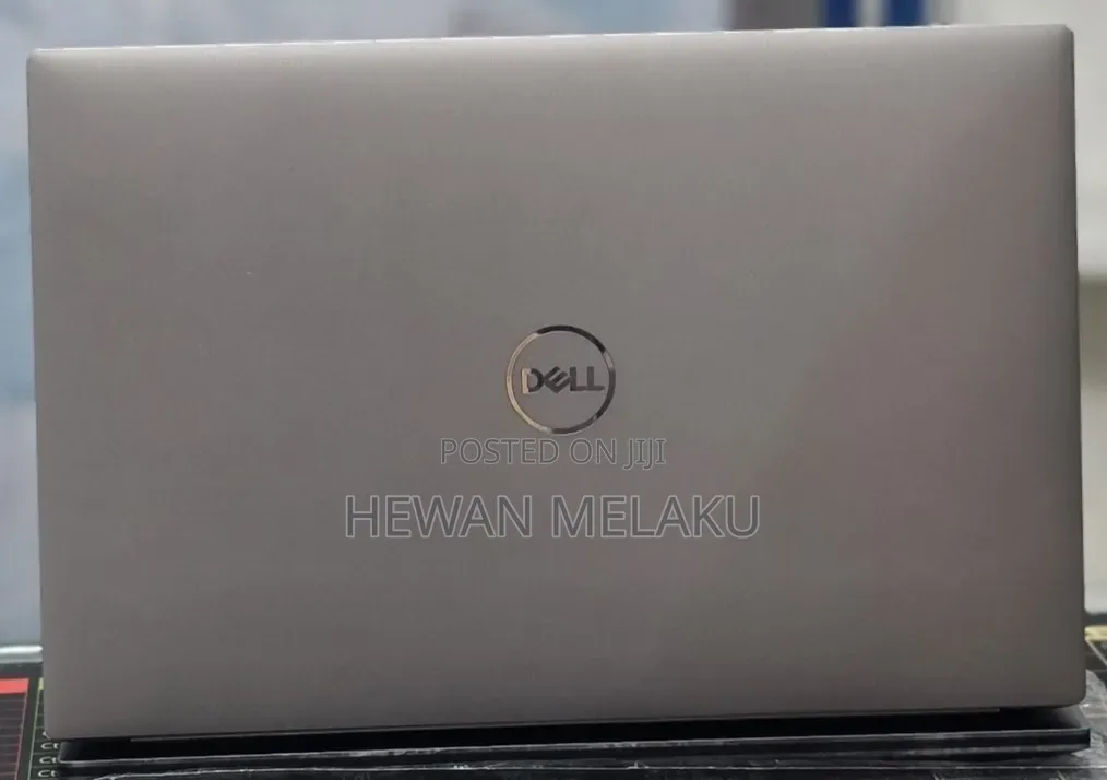 New Laptop Dell Precision 5570 16GB Intel Core i7 SSD 512GB