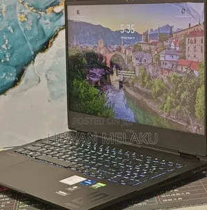 New Laptop HP Omen 16 16GB Intel Core i7 SSD 512GB