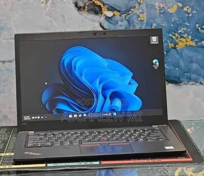 New Laptop Lenovo ThinkPad T480s 8GB Intel Core i7 SSD 256GB