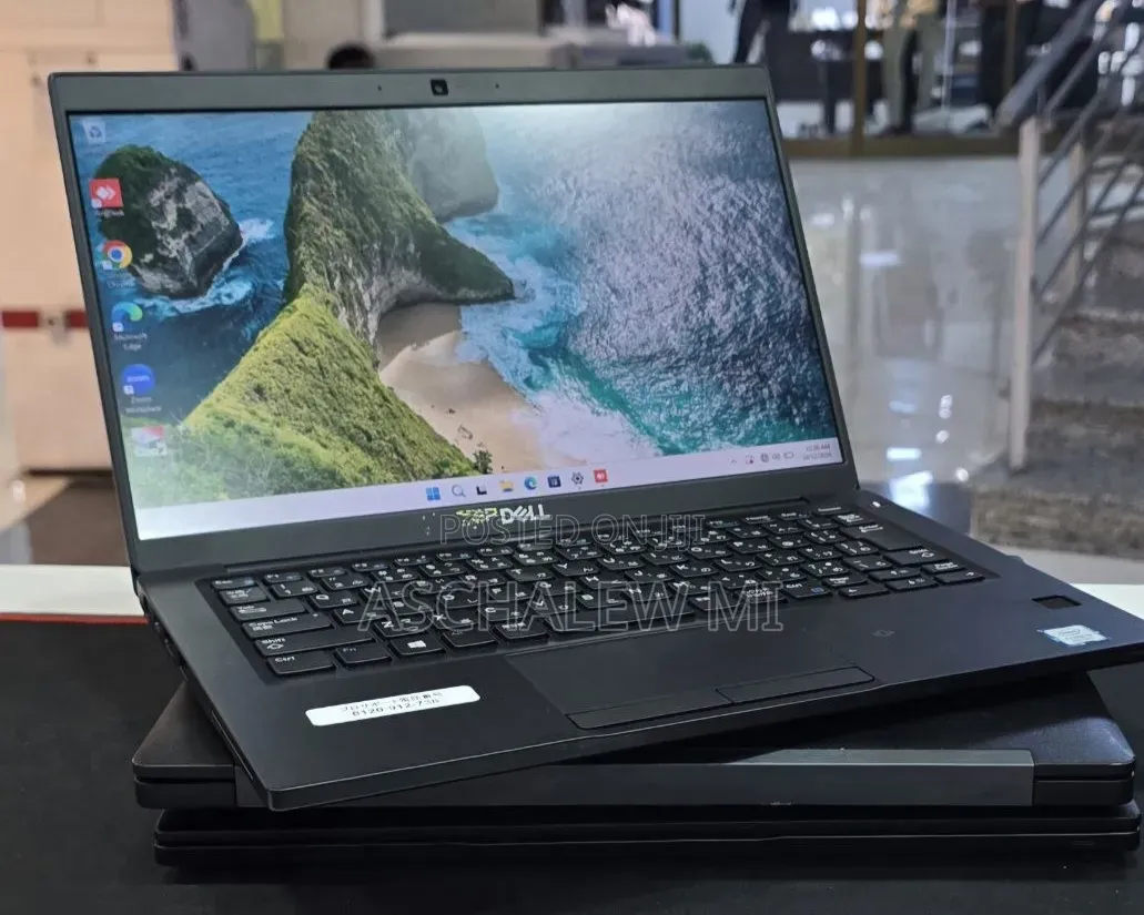New Laptop Dell Latitude 7390 8GB Intel Core i5 SSD 256GB
