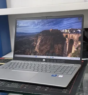 New Laptop HP Stream Notebook 16GB Intel Core i5 SSD 512GB